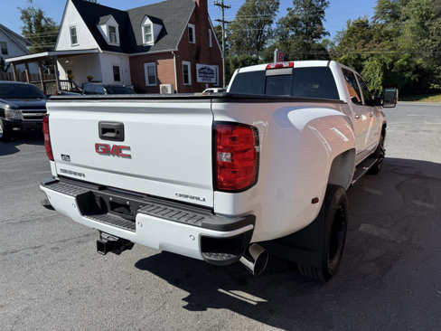 Used 2019 GMC Sierra 3500 Denali w/ Duramax Plus Package image 5