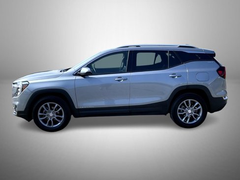 Certified 2024 GMC Terrain SLT image 8