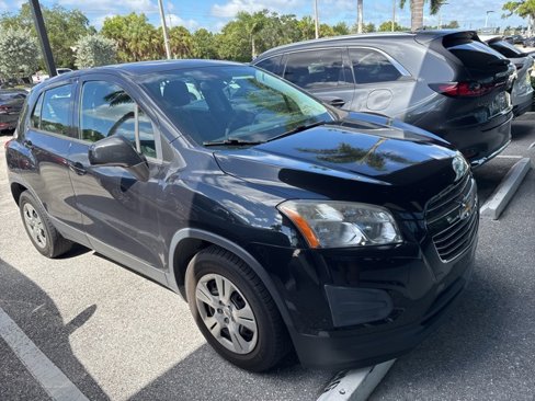 Used 2016 Chevrolet Trax LS image 3