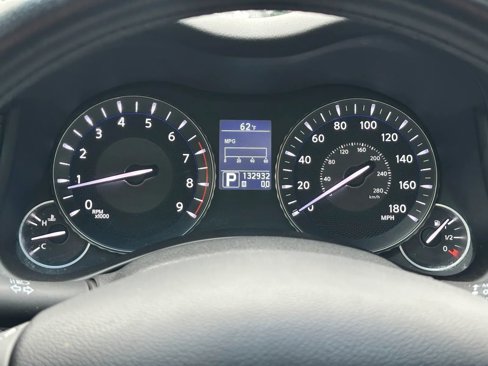 Used 2011 INFINITI M56 x image 11