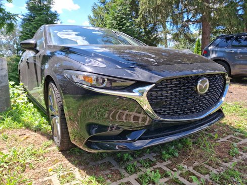 New 2025 MAZDA MAZDA3 s image 1