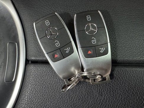 Used 2019 Mercedes-Benz C 300 4MATIC Coupe image 38