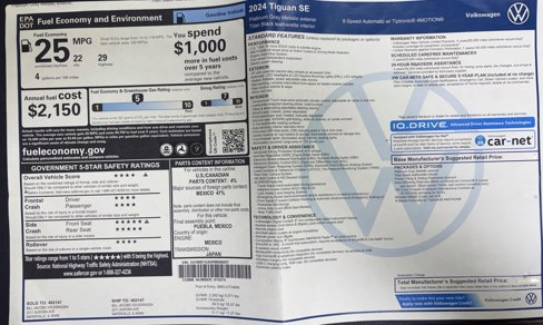 Used 2024 Volkswagen Tiguan SE w/ Panoramic Sunroof Package image 49