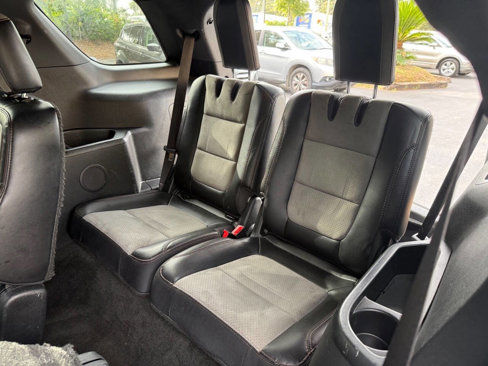 Used 2017 Ford Explorer XLT w/ Equipment Group 202A image 12