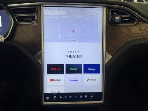Used 2016 Tesla Model S 90D image 18