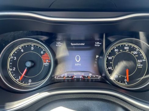 Used 2023 Jeep Cherokee Altitude Lux image 15