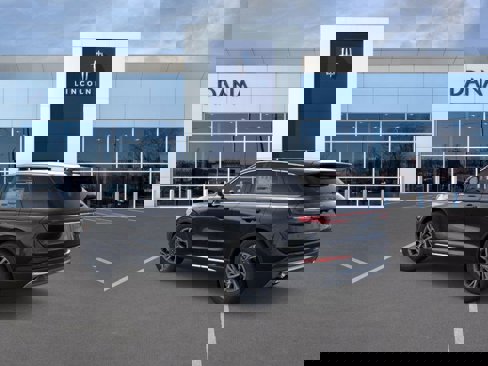 New 2025 Lincoln Corsair AWD image 4