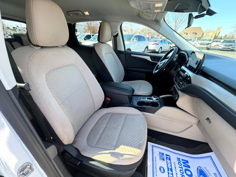 Used 2022 Ford Escape SE w/ Convenience Package image 26