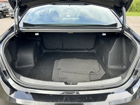 Used 2023 Chevrolet Malibu LT image 6