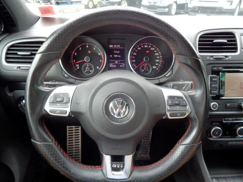 Used 2011 Volkswagen GTI Autobahn image 33