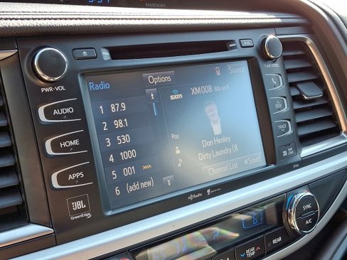 Used 2014 Toyota Highlander Limited image 23