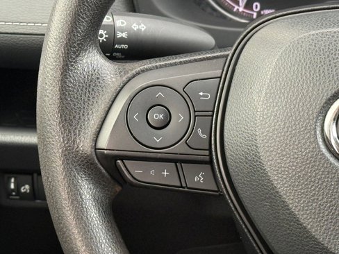 Used 2023 Toyota RAV4 XLE image 24