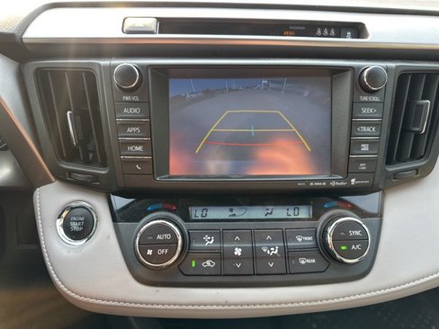 Used 2017 Toyota RAV4 Limited image 29