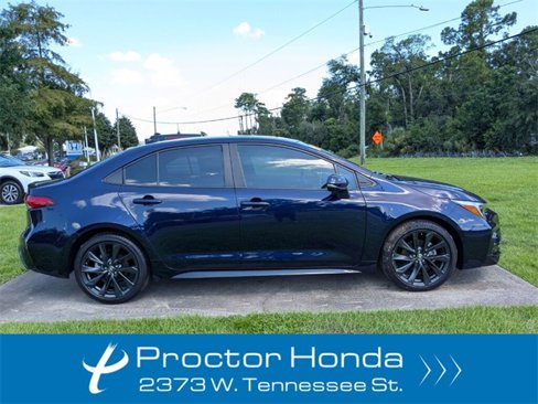 Used 2023 Toyota Corolla XSE image 7
