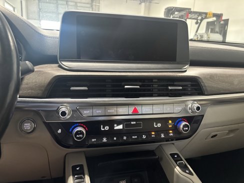 Used 2021 Kia Telluride EX w/ EX Premium Package image 4
