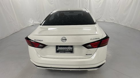 Used 2020 Nissan Altima 2.0 Platinum image 4