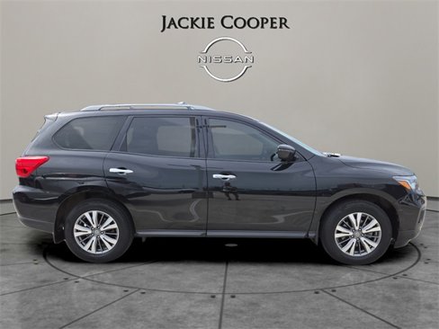 Certified 2020 Nissan Pathfinder SV image 6