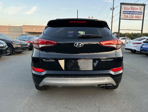 Used 2017 Hyundai Tucson Sport image 5