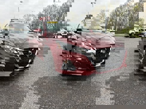 Used 2021 Nissan Altima 2.5 SV image 3
