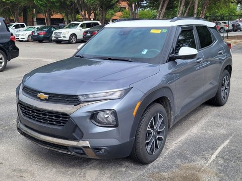 Used 2021 Chevrolet TrailBlazer ACTIV w/ Sun and Liftgate Package image 4