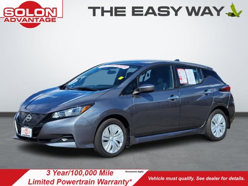 Used 2025 Nissan Leaf S image 1