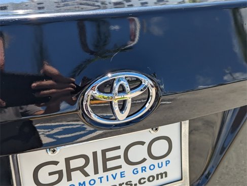 Used 2017 Toyota Corolla L image 12