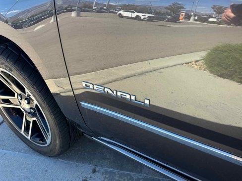 Used 2016 GMC Yukon Denali w/ Open Road Package image 15