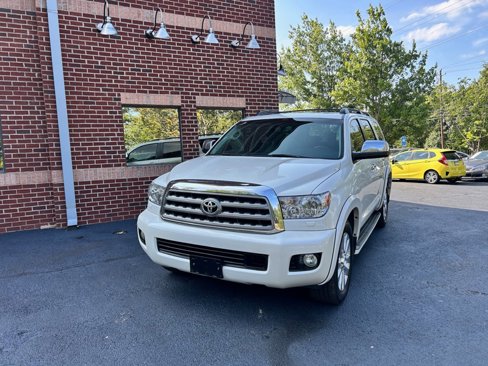 Used 2014 Toyota Sequoia Platinum image 2