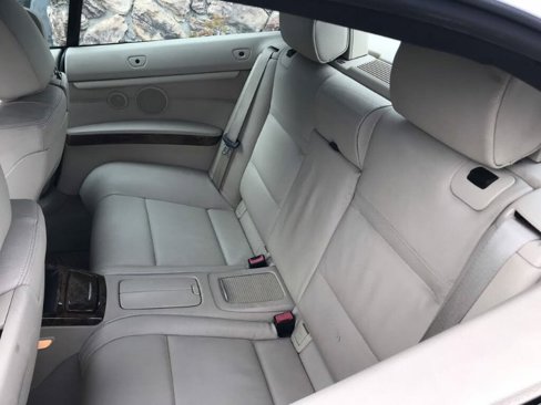 Used 2008 BMW 335i Convertible image 11