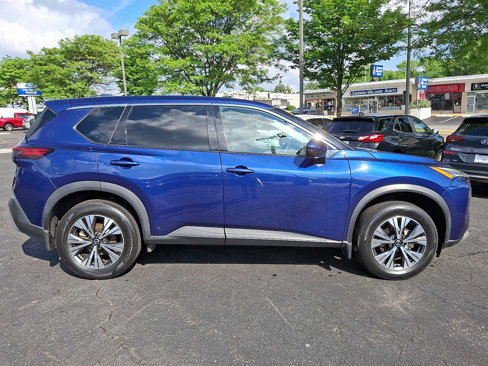 Used 2021 Nissan Rogue SV image 7