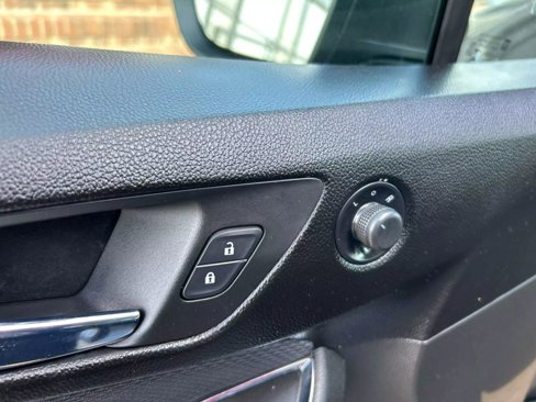 Used 2019 Chevrolet Cruze LT image 22