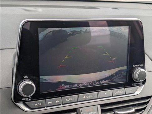 Used 2025 Nissan Altima 2.5 S image 13