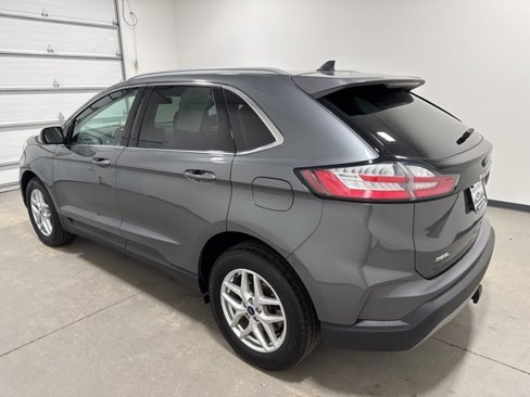 Used 2022 Ford Edge SEL w/ Convenience Package image 6