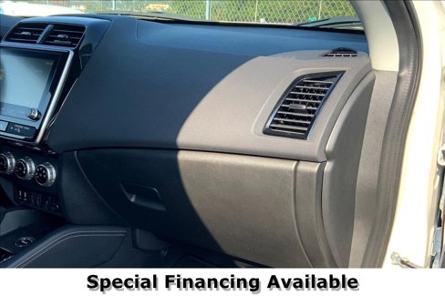Used 2020 Mitsubishi Outlander Sport SE image 17