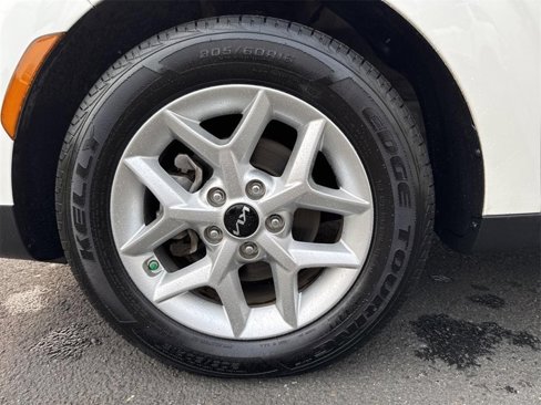 Used 2022 Kia Soul LX w/ Technology Package image 18