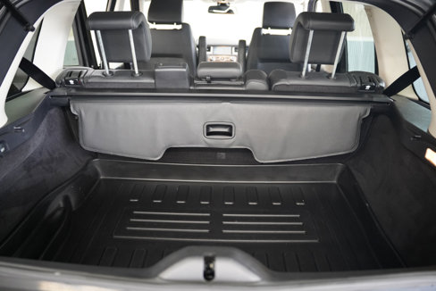 Used 2011 Land Rover Range Rover Sport HSE image 36