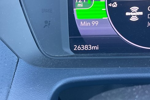 Certified 2022 Chevrolet Bolt EUV Premier w/ Sun & Sound Package image 39