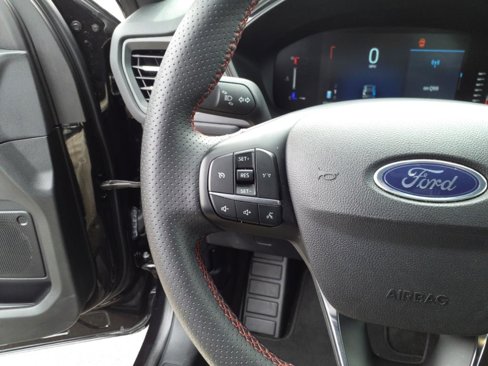 Certified 2024 Ford Escape ST-Line image 12