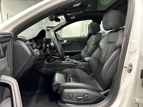 Used 2022 Audi A4 2.0T Premium Plus image 8