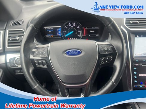 Used 2017 Ford Explorer Limited image 22
