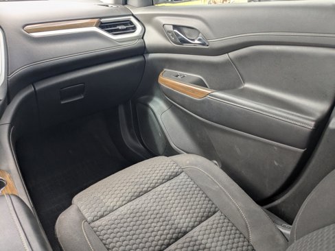 Used 2019 GMC Acadia SLE w/ LPO, Cargo Package image 19