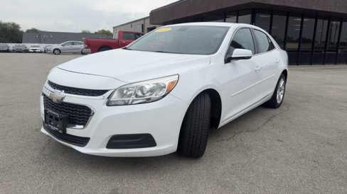 Used 2014 Chevrolet Malibu LT w/ Power Convenience Package image 3