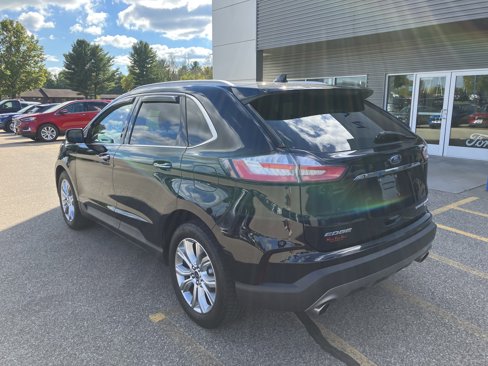 Used 2019 Ford Edge Titanium image 8