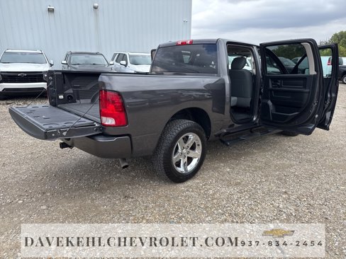 Used 2018 RAM 1500 Express w/ Express Value Package image 29