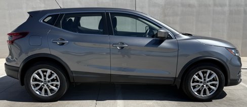 Used 2020 Nissan Rogue Sport S w/ Appearance Package image 3