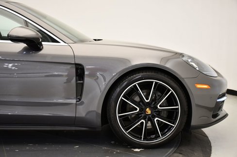 Certified 2018 Porsche Panamera 4S image 13