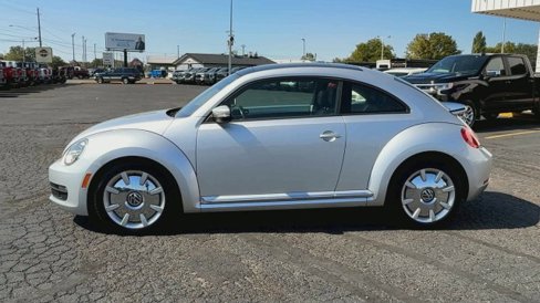 Used 2016 Volkswagen Beetle 1.8T SE image 5