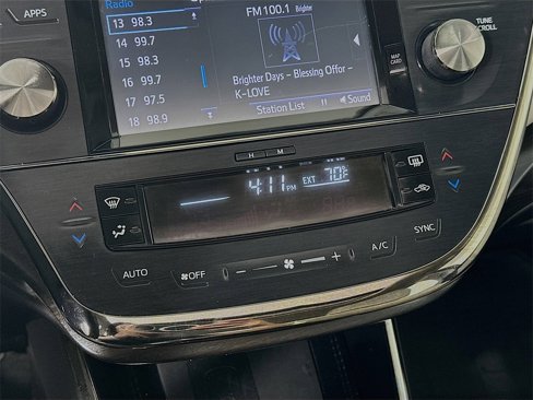 Used 2016 Toyota Avalon Limited image 21
