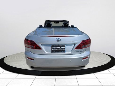 Used 2013 Lexus IS 350C image 4