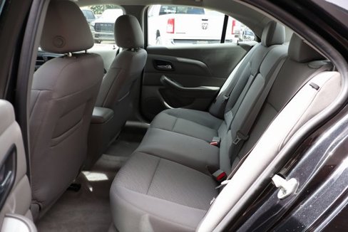 Used 2015 Chevrolet Malibu LS image 31